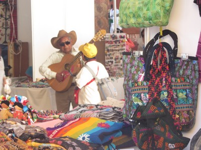 Street musician, mercado, San Miguel de Allende, Mexico