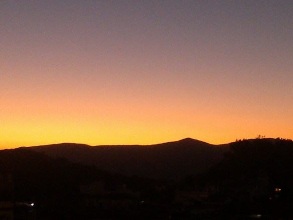 Sunrise, cloudless sky, Taxco de Alarcon, Mexico