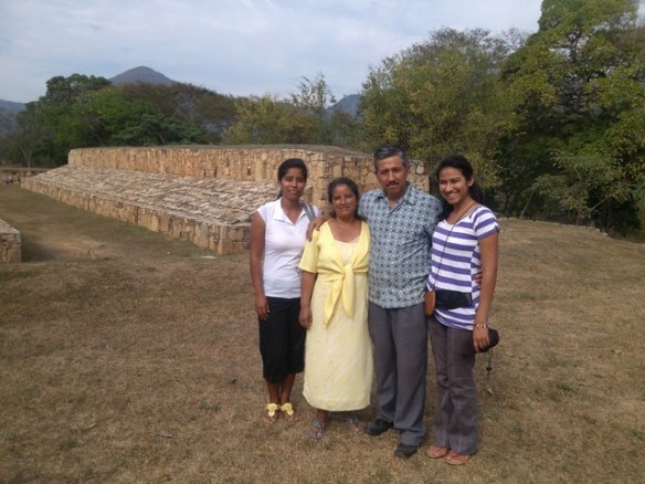 Elizabet,Tomi,Rodrigo, Lilibeth (Omar not pictured)