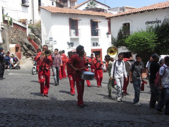 Street band, Taxco de Alarcon, Mexico